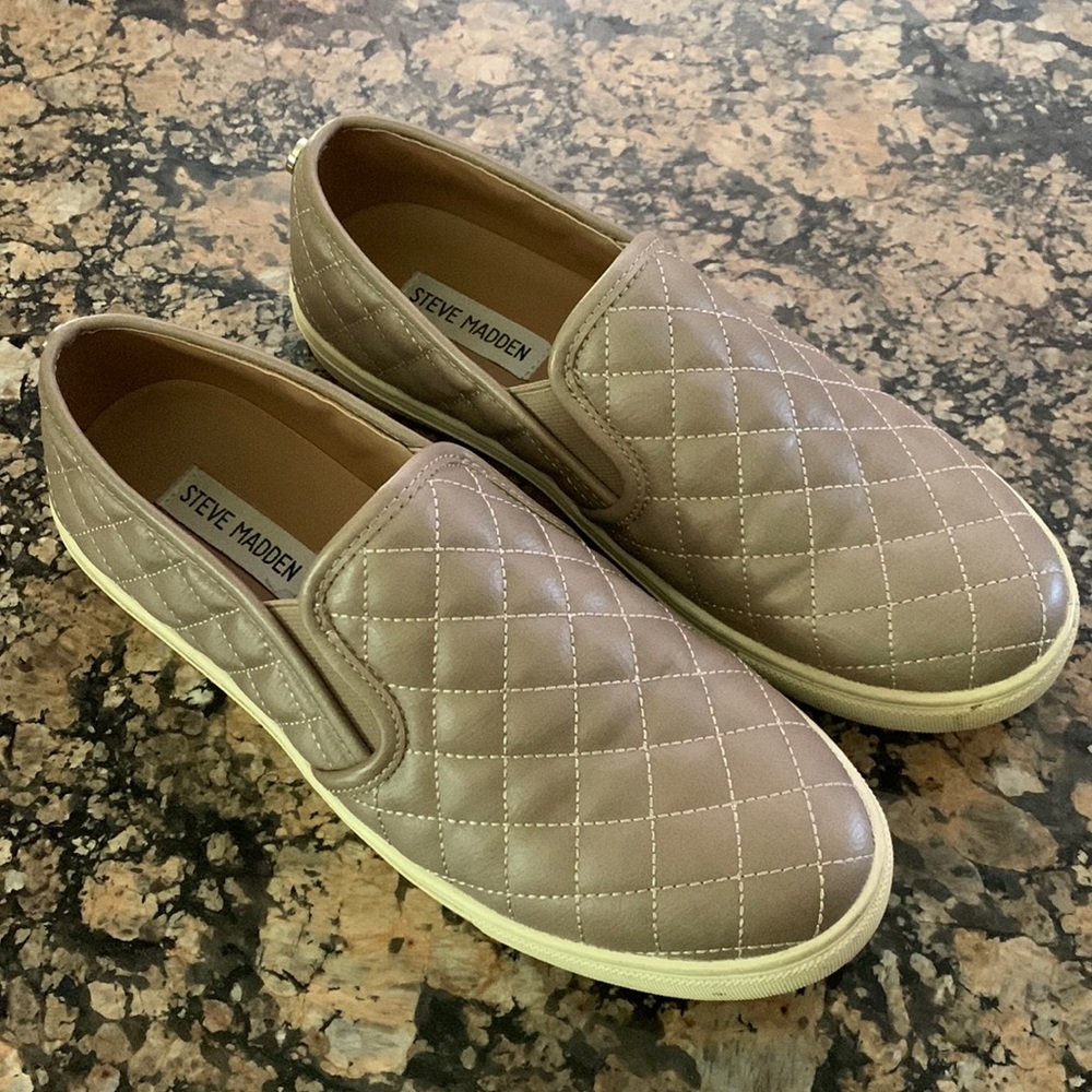 Steve Madden Ecentrcq